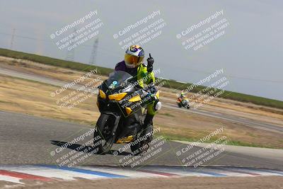 media/Sep-10-2023-Pacific Track Time (Sun) [[44210541ad]]/Group C/1240pm (Wheelie Bump)/